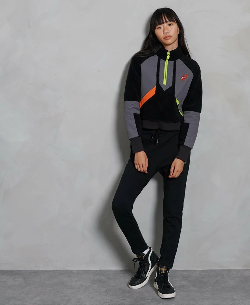 SUPERDRY Sportstyle Energy Funnel Sweatshirt Black 1 SUPERDRY Sportstyle Energy Funnel Sweatshirt Black