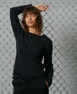 SUPERDRY Sportstyle Long Sleeved Top Cream -Sportswear Sales 2022 upload9223368955665754435