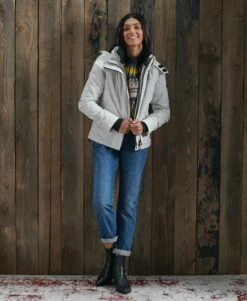 Sportswear Sales 2022 26 SUPERDRY Ottoman Arctic SD-Windcheater Jacket Ecru