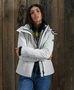 SUPERDRY Ottoman Arctic SD-Windcheater Jacket Ecru -Sportswear Sales 2022 upload9223368955665766152