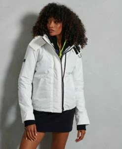 SUPERDRY Microfibre Arctic SD-Windcheater Jacket Ecru -Sportswear Sales 2022 upload9223368955665767171 2