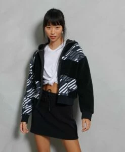 SUPERDRY Sportstyle Energy Rib Sherpa Zip Hoodie Black Aop 11 SUPERDRY Sportstyle Energy Rib Sherpa Zip Hoodie Black Aop -Sportswear Sales 2022 upload9223368955665773197