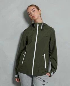 SUPERDRY Hydrotech Harpa Waterproof Jacket White 18 SUPERDRY Hydrotech Harpa Waterproof Jacket White -Sportswear Sales 2022 upload9223368955665779663