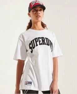 SUPERDRY Varsity Arch Mono T-Shirt Optic -Sportswear Sales 2022 upload9223368955665796928 1