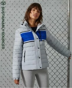 SUPERDRY Classic Fuji Padded Jacket White 18 SUPERDRY Classic Fuji Padded Jacket White -Sportswear Sales 2022 upload9223368955665878899 1