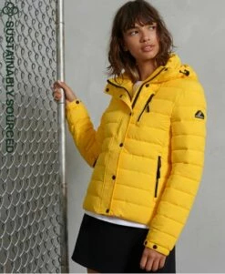 SUPERDRY Classic Fuji Padded Jacket White 19 SUPERDRY Classic Fuji Padded Jacket White -Sportswear Sales 2022 upload9223368955665878906 1