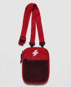 SUPERDRY Unisex Sport Pouch Risk Red 11 SUPERDRY Unisex Sport Pouch Risk Red -Sportswear Sales 2022 upload9223368955665912552 1