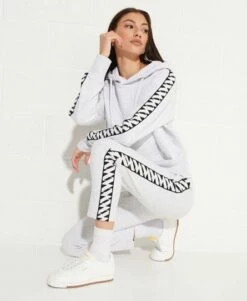 SUPERDRY Code Logo Tape Crop Hoodie Black 13 SUPERDRY Code Logo Tape Crop Hoodie Black -Sportswear Sales 2022 upload9223368955665915379 1