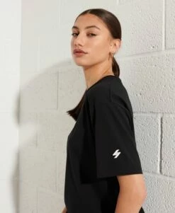 Superdry Code Micro T-Shirt Optic -Sportswear Sales 2022 upload9223368955665915424