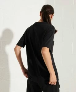 Superdry Code Micro T-Shirt Optic -Sportswear Sales 2022 upload9223368955665915428