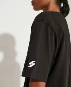 SUPERDRY Cooperate Logo Foil T-Shirt Optic 2 -Sportswear Sales 2022 upload9223368955665940366