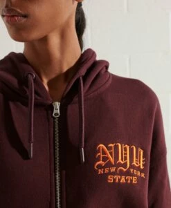 SUPERDRY College Graphic Zip Hoodie Rich Deep Burgundy 12 SUPERDRY College Graphic Zip Hoodie Rich Deep Burgundy -Sportswear Sales 2022 upload9223368955665944904