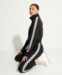 SUPERDRY Code Tape Trackpants Montauk Blush 18 SUPERDRY Code Tape Trackpants Montauk Blush -Sportswear Sales 2022 upload9223368955665945574 1