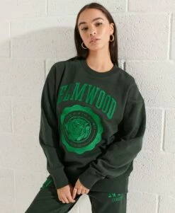 SUPERDRY College Graphic Oversized Crew Sweatshirt Academy Dark Green -Sportswear Sales 2022 upload9223368955665946564 2