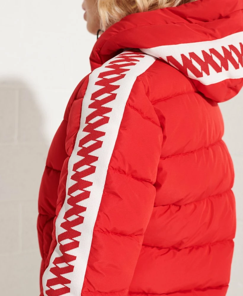 SUPERDRY Code Logo Tape Spirit Puffer Jacket Risk Red 4 SUPERDRY Code Logo Tape Spirit Puffer Jacket Risk Red - Image 4