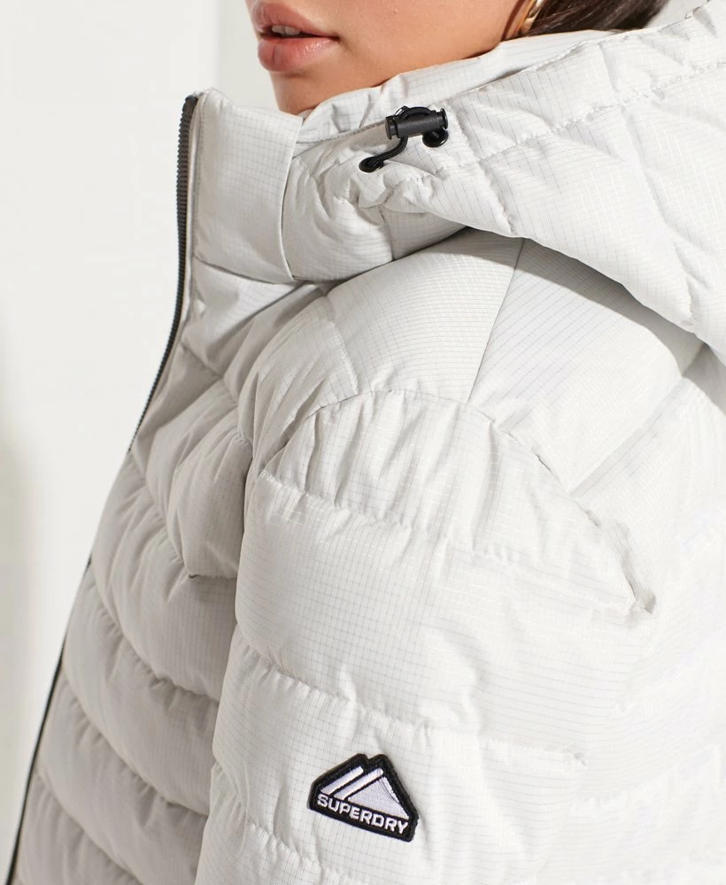 SUPERDRY Metallic Fuji Puffer Jacket White Metallic 4 SUPERDRY Metallic Fuji Puffer Jacket White Metallic - Image 4