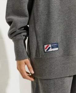 SUPERDRY Organic Cotton Essential Crew Sweatshirt Roseate Pink -Sportswear Sales 2022 upload9223368955665973078