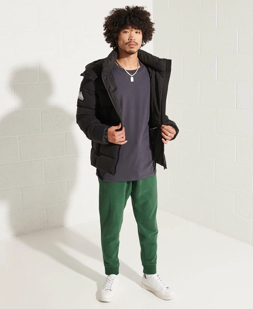 SUPERDRY Unisex Organic Cotton Essential T-Shirt Richest Navy 1 SUPERDRY Unisex Organic Cotton Essential T-Shirt Richest Navy