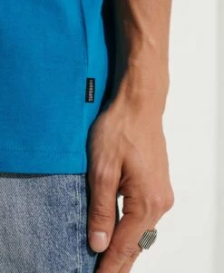 SUPERDRY Unisex Organic Cotton Essential T-Shirt Utah Gold 18 SUPERDRY Unisex Organic Cotton Essential T-Shirt Utah Gold -Sportswear Sales 2022 upload9223368955665978671