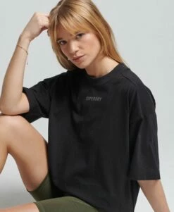 SUPERDRY Code Tech Oversized Boxy T-Shirt Dark Moss -Sportswear Sales 2022 upload9223368955666014392 1