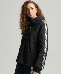 SUPERDRY Code Essential Graphic Overhead Black Aop 15 SUPERDRY Code Essential Graphic Overhead Black Aop -Sportswear Sales 2022 upload9223368955666031817 2